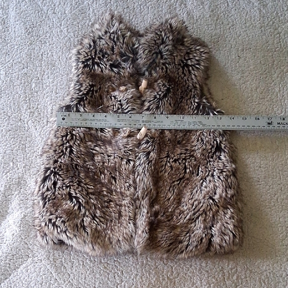 Zara Kids Faux Fur Vest - Brown - Picture 3 of 5
